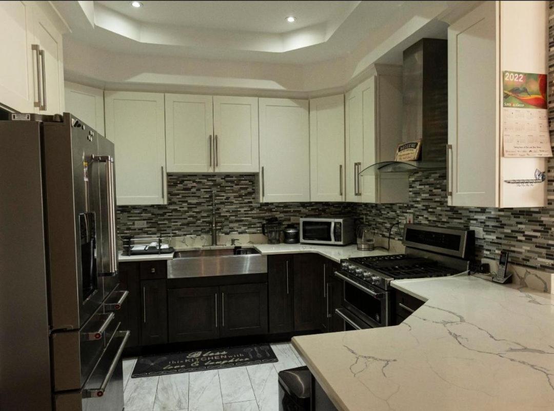 Finest Accommodation Riches Manor 1 Gladstone Drive Apt A2 Kgn 6 New Kgn Kingston Dış mekan fotoğraf